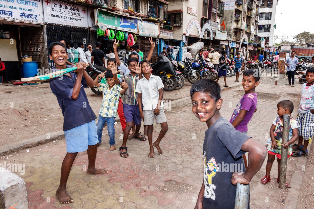 mumbai-indiaindian-asiandharavi60-feet-roadslumlow-incomepoorpovertymale-EPTPTEa